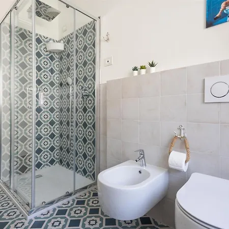 Iseolakerental - L'ora House *