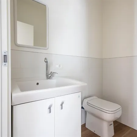 Апартаменты Iseolakerental - L'ora House Castro (Lombardy)